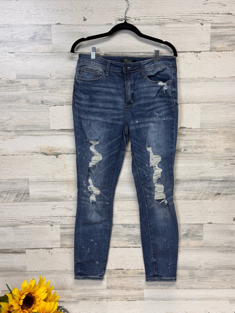 Judy Blue Dark Blue Bleach Splash Distressed Skinny Jeans